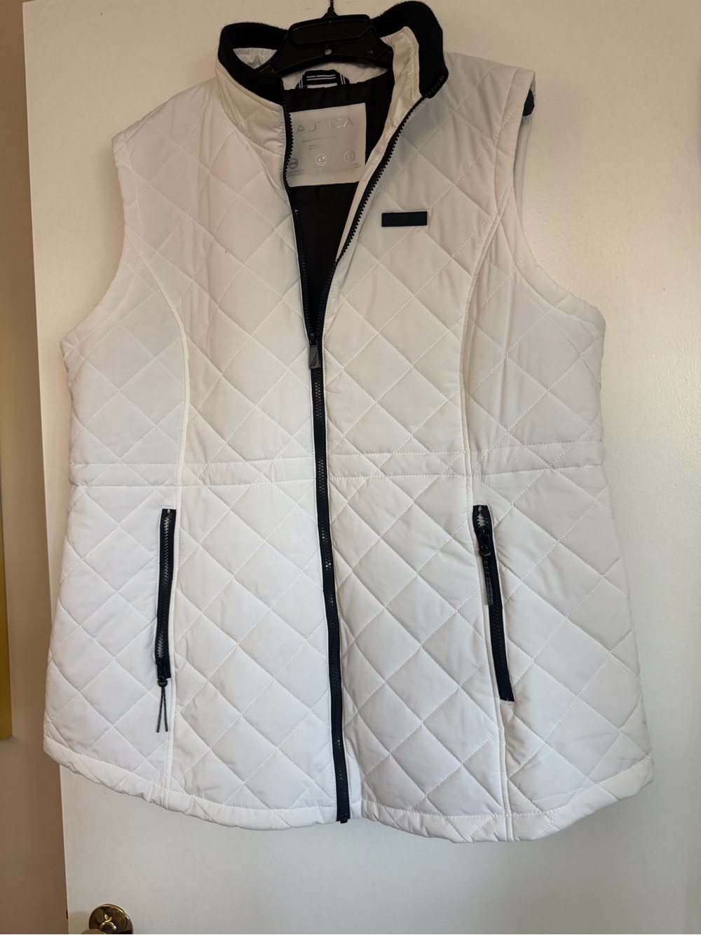 Nautica White Quilted Sleeveless Vest with Black Trim